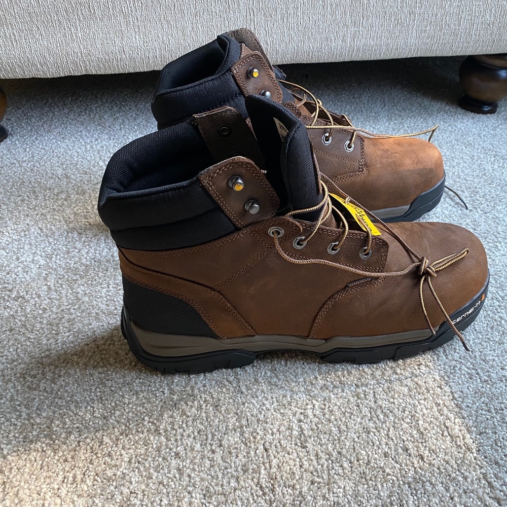 New Carhartt Boots